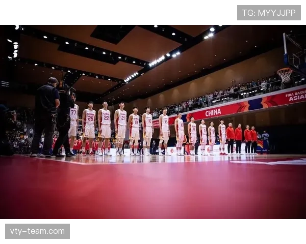 伊朗国家队阵容年轻化调整，锋线配置在多场热身赛中冲击力明显提升